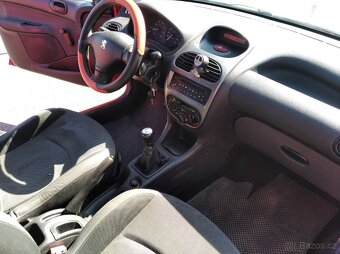Peugeot 206 1.4i -najeto 109320km. - 10