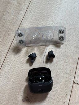 Sluchatka JBL Tune Buds 2 - 10