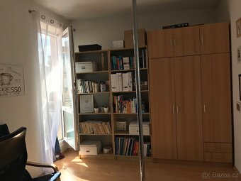 Prodej moderního bytu 3+KK s balkónem u rybníka Hamr – Praha - 10