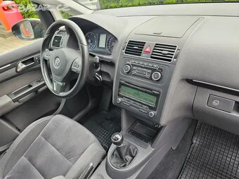 VW Touran 2.0 TDI 103W,1.Maj.159tis,Km,7.Míst,Highline,Tažné - 10