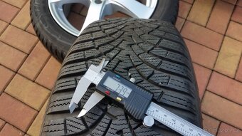 Zimní sada ALU DEZENT 5x114,3 R16 pneu 205/55/16 8mm - 10