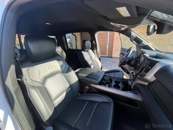 Dodge Ram 1500 2020 4x4 5.7 V8 - 10
