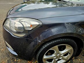 Kia Ceed - 10