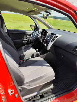 Kia Venga 1.4 CVVT 66 KW - 10