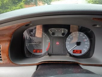 Škoda Octavia GLXi s motorem AKL 74 kW 1.6 MPI - 10