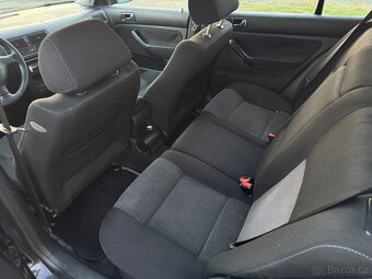 Volkswagen Golf 1.8 20V 92Kw, Nová STK - 10