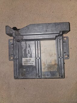 Náhradní díly - 10