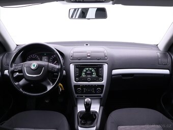 Škoda Octavia 1,6 TDI 4x4 Edition (2011) - 10
