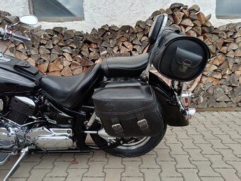YAMAHA XVS 1100 DragStar Classic - 10