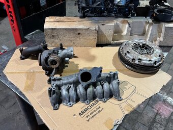 Volkswagen Golf 5 +náhradní motor 160kw - 10