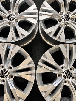 5x112 R17 VW Passat B8 Alltrack - TOP STAV - 10