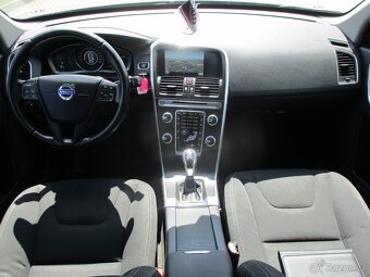 VOLVO XC60 2.0D4 133kw 2WD Aut8° GPS LED 12/2014 - 10