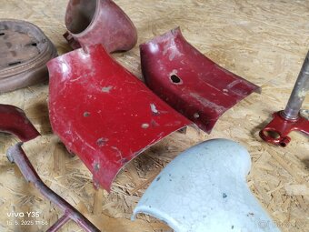 Jawa 550 pařez a 555 pionýr díly - 10