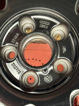 Alu kola VOLKSWAGEN  , 5x112 r17 , zimní pneu 205/50 r17 - 10