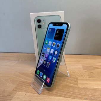iPhone 11 64GB, zelených bez funkčního FaceID (rok záruka) - 10