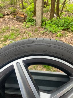 Alu kola AMG r18 225/40 a 245/40 - 10