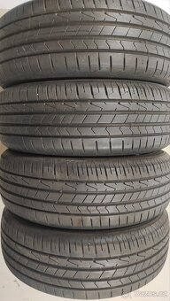 215/65/17 Hankook Ventus Prime3, DOT 0422, 7.3-6.3mm. - 10