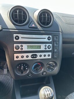 Prodám ford fiesta 1.3 - 10