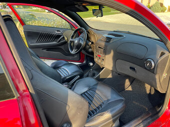 Alfa Romeo 147 GTA 3.2 V6 24V Busso, Manuál - 10