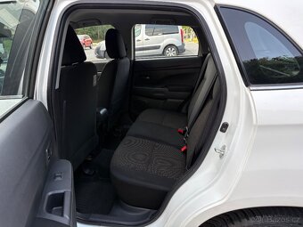 Mitsubishi ASX 1.6 MIVEC/86 kW/manuál/ČR-2. majitelka/98 tkm - 10
