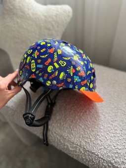 Krásná, dětská helma Nutcase Little Nutty - Cool Kid XS - 10