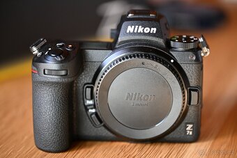 Nikon Z7 II - 10