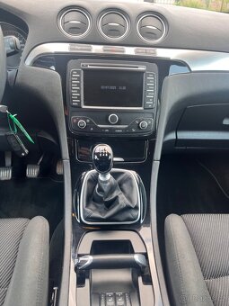 Ford Galaxy 2.0 tdci 120 kw 8/2014 7 míst 183 tis.km - 10