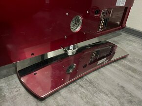 LCD televize LG 42LG6100 106cm - 10