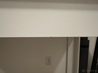 Jídelní stůl se židlemi - 10