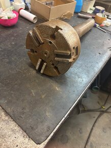 Hydraulické sklíčidlo 200 - 10
