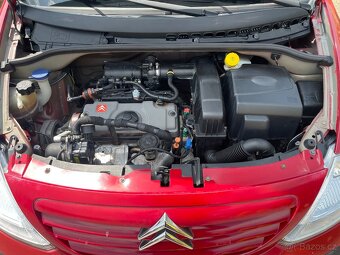 Prodám Citroen C3 1.1 i,44 kw, r.v.2002, najeto 239 200 km - 10
