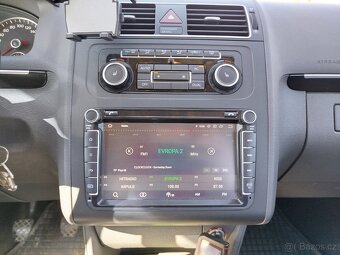Volkswagen Touran 2.0 TDI Highline, Webasto - 10