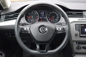 Volkswagen Passat 2,0TDi PR.SERVIS VW,1.MAJITEL - 10