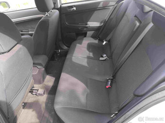 Mitsubishi Lancer 1.6 MVi LPG - 10