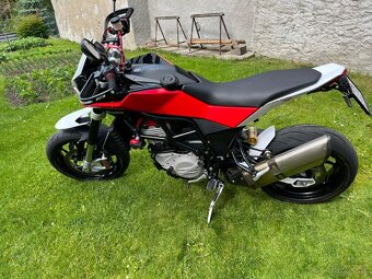 Husqvarna Nuda 900 R - 10