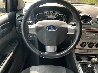 Ford Focus 1,6i 16V 85kW, r.v. 2009, stk 10/2026 - 10
