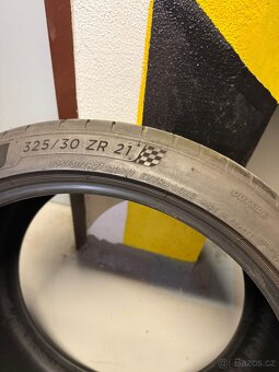 2x LETNÍ PNEUMATIKY MICHELIN PILOT SPORT 4 325 30 ZR 21 - 10