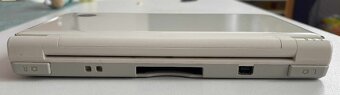 Nintendo DSi LL White + 64gb - 10