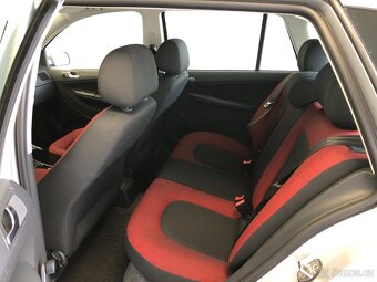 ŠKODA FABIA COMBI 1.4 16V - 10