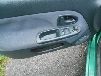 renault clio 1,2/55kw benzin rok 2003 najeto 189tis km - 10