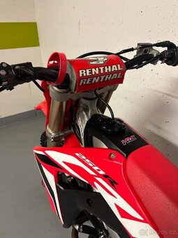 Honda CRF250R - 10