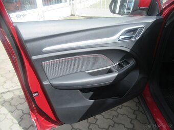 MG ZS 1,0i AT Exclusive - 10