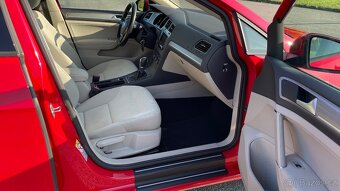 VW GOLF VII 1.6TDI 81kW DSG NAVI NEZÁVISLÉ TOPENÍ - 10