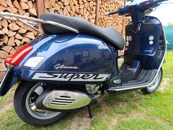 Vespa GTS 250 i.e. - 10