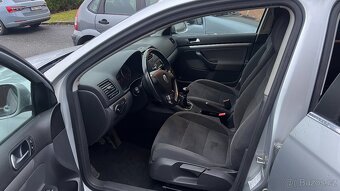 Prodej osobního automobilu Volkswagen Golf AC Kombi - 10