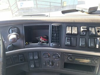 VOLVO FM11 450 64R 6X4 - 10