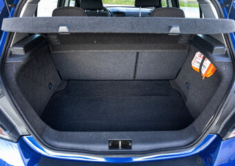 Opel Astra Hatchback 1.4 (2007) - 10