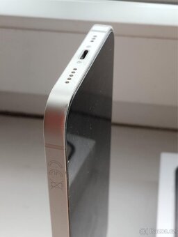 iPhone 12 - 10