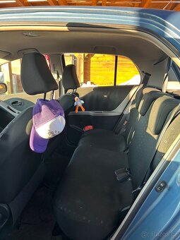 Prodám TOYOTA YARIS 2007 1.3 VVT-i - 10