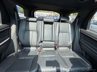 Land Rover Discovery Sport - 10